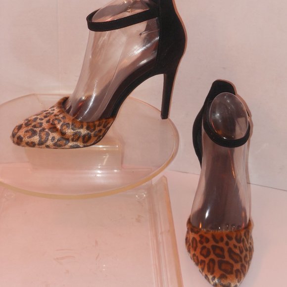 APT. 9 LEOPARD PRINT TEXTURED SHOES SIZE 8 MEDIUM - Picture 2 of 7